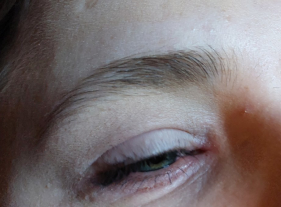 Brow Treatment, voor de behandeling