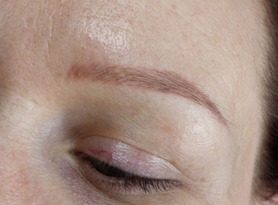 Henna Brows, voor de behandeling